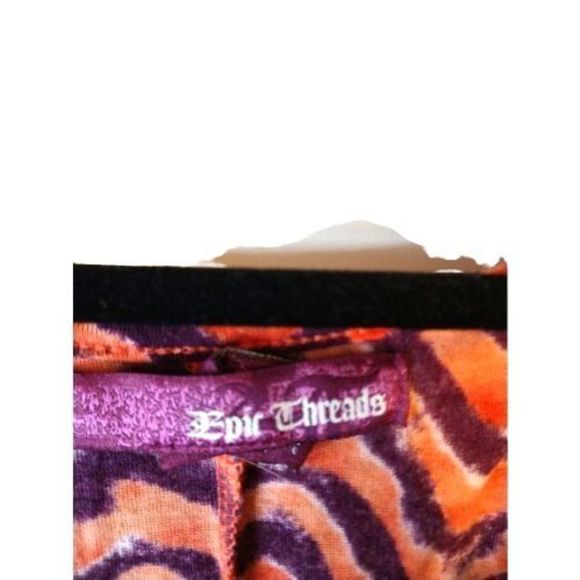 Epic Threads Tiger Stripe Blouse Orange Black Women's Size Small - Picture 2 of 3